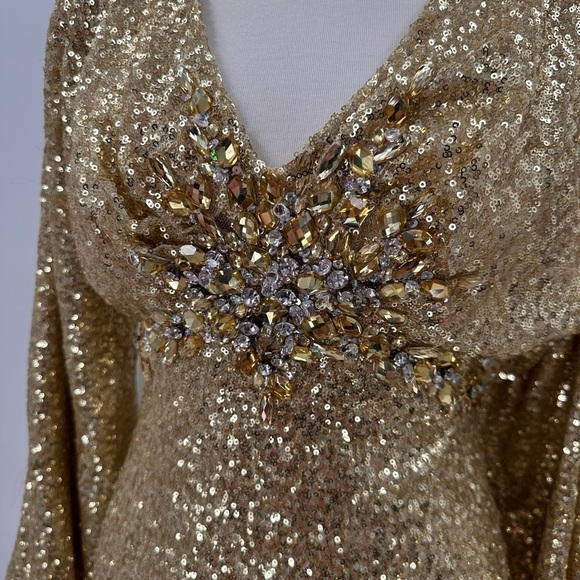 Mac Duggal Gold Sequin Open Back Pageant Prom Evening Gown Dress Size 6 - Picture 3 of 7